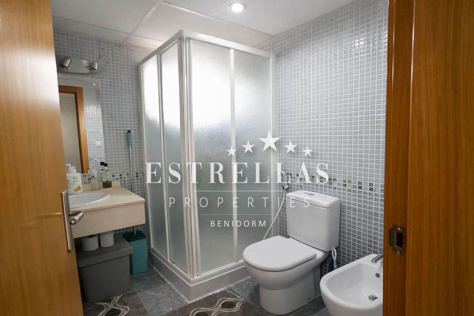 3 sypialnia Apartament na sprzedaż w La Villajoyosa / Vila Joiosa z basenem garażem - 295 000 € (Ref: 9547131)