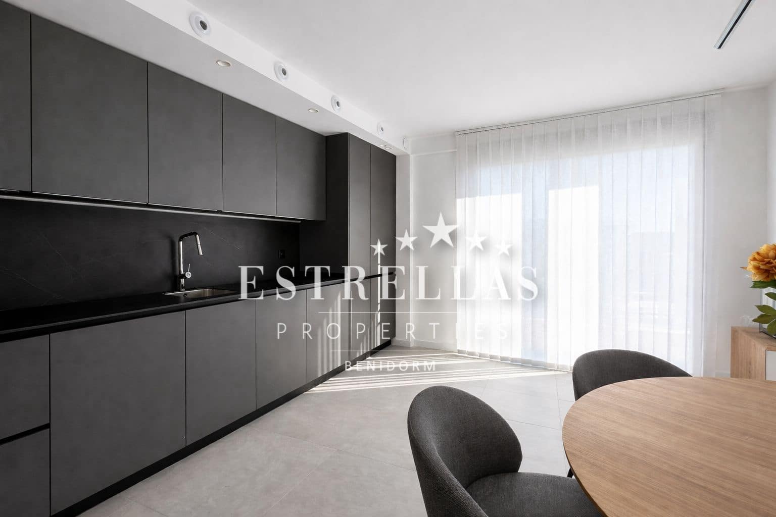 2 sypialnia Apartament na sprzedaż w Finestrat z basenem garażem - 525 000 € (Ref: 9553035)