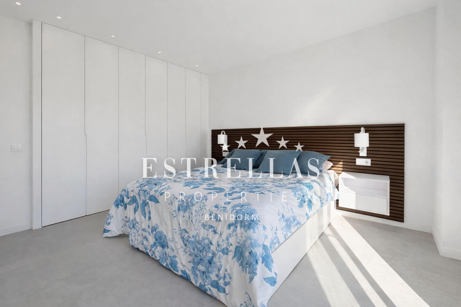 2 sypialnia Apartament na sprzedaż w Finestrat z basenem garażem - 525 000 € (Ref: 9553035)