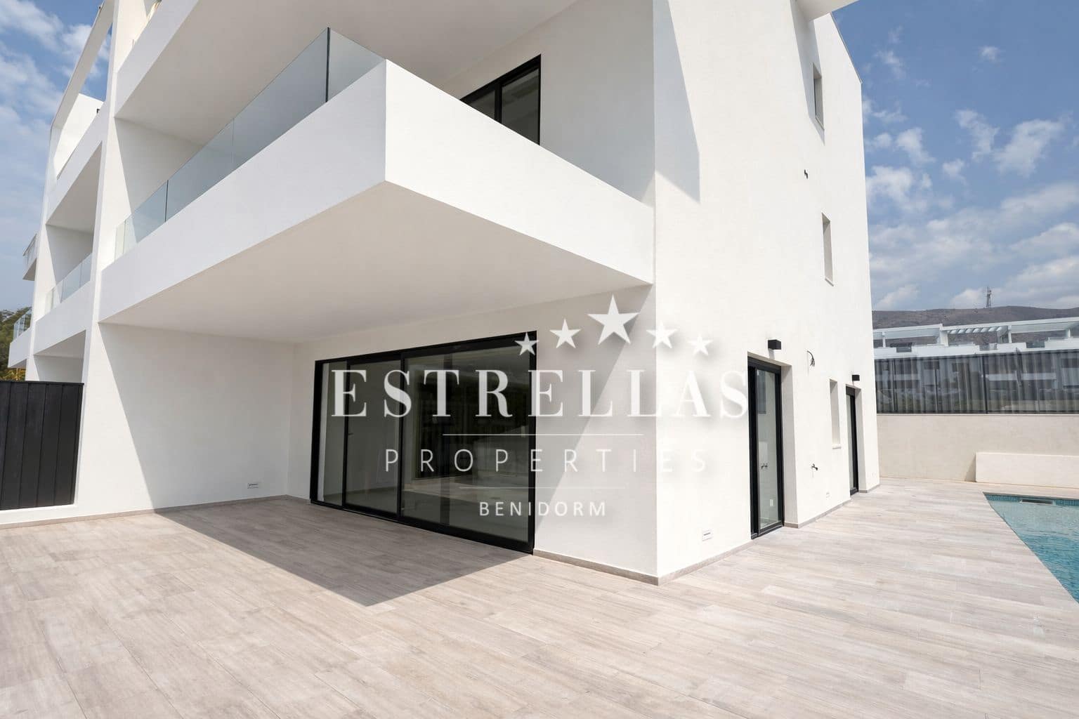 2 sypialnia Apartament na sprzedaż w Finestrat z basenem garażem - 525 000 € (Ref: 9553035)