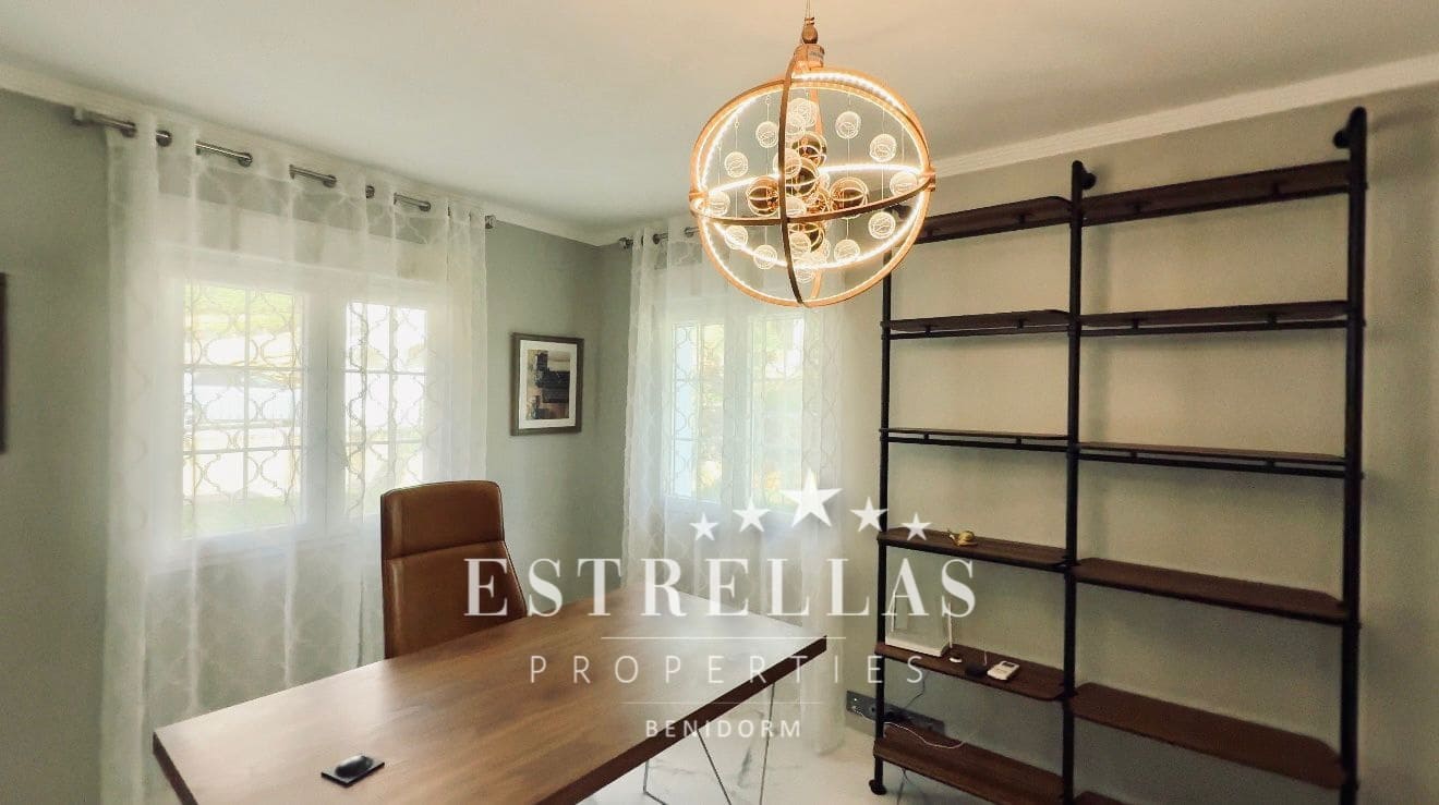 4 slaapkamer Villa te koop in Javea / Xabia met garage - € 3.700.000 (Ref: 9559841)