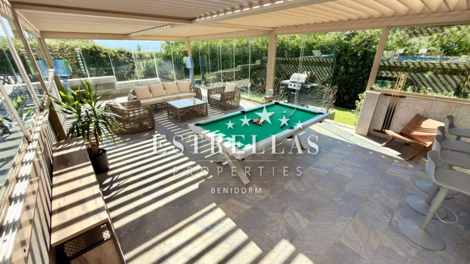 4 slaapkamer Villa te koop in Javea / Xabia met garage - € 3.700.000 (Ref: 9559841)