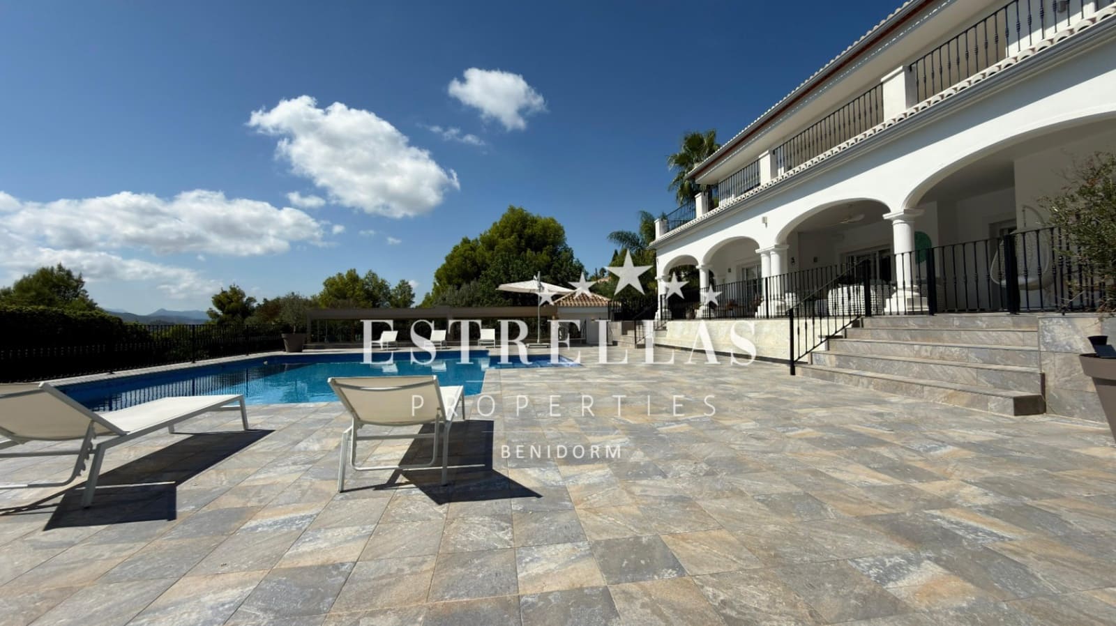 4 slaapkamer Villa te koop in Javea / Xabia met garage - € 3.700.000 (Ref: 9559841)