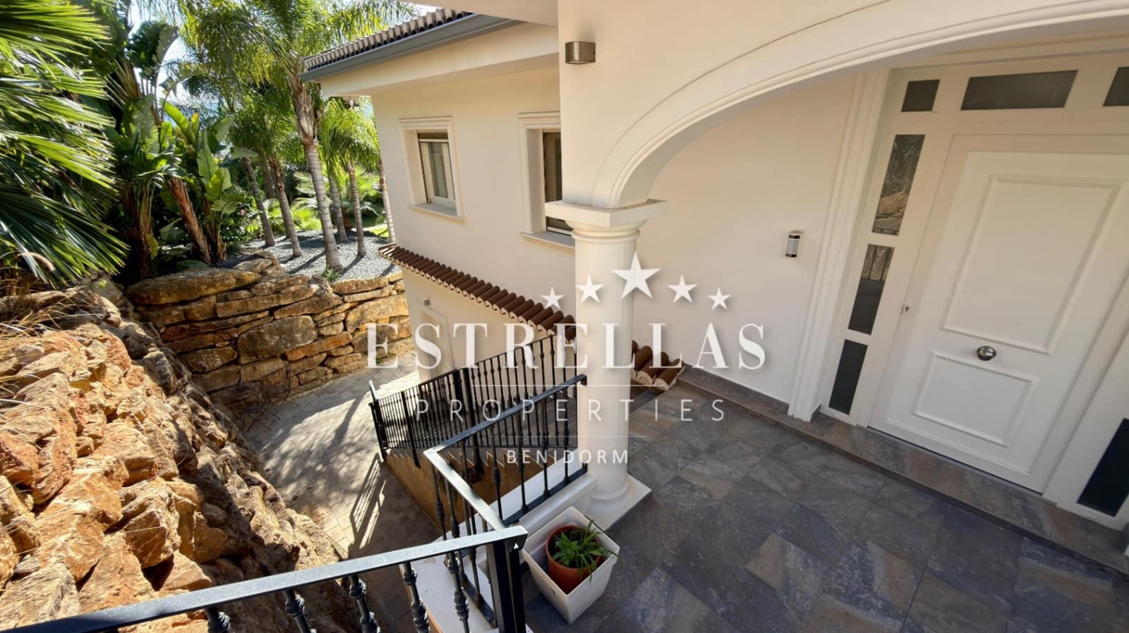 4 slaapkamer Villa te koop in Javea / Xabia met garage - € 3.700.000 (Ref: 9559841)