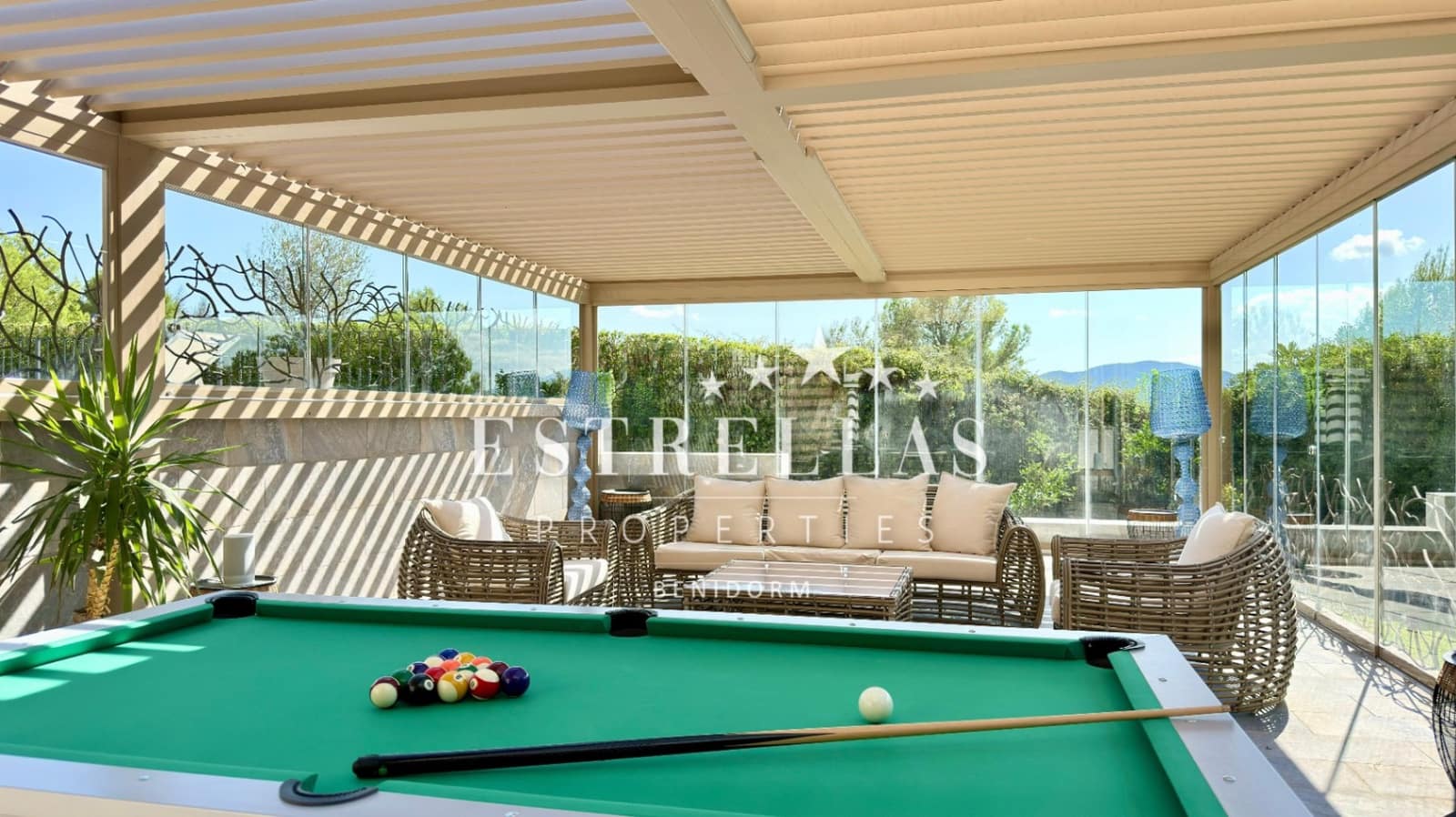 4 slaapkamer Villa te koop in Javea / Xabia met garage - € 3.700.000 (Ref: 9559841)