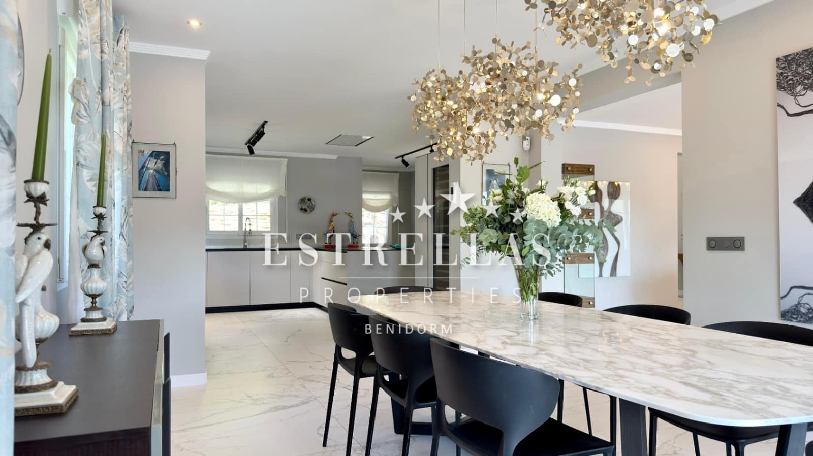 4 slaapkamer Villa te koop in Javea / Xabia met garage - € 3.700.000 (Ref: 9559841)