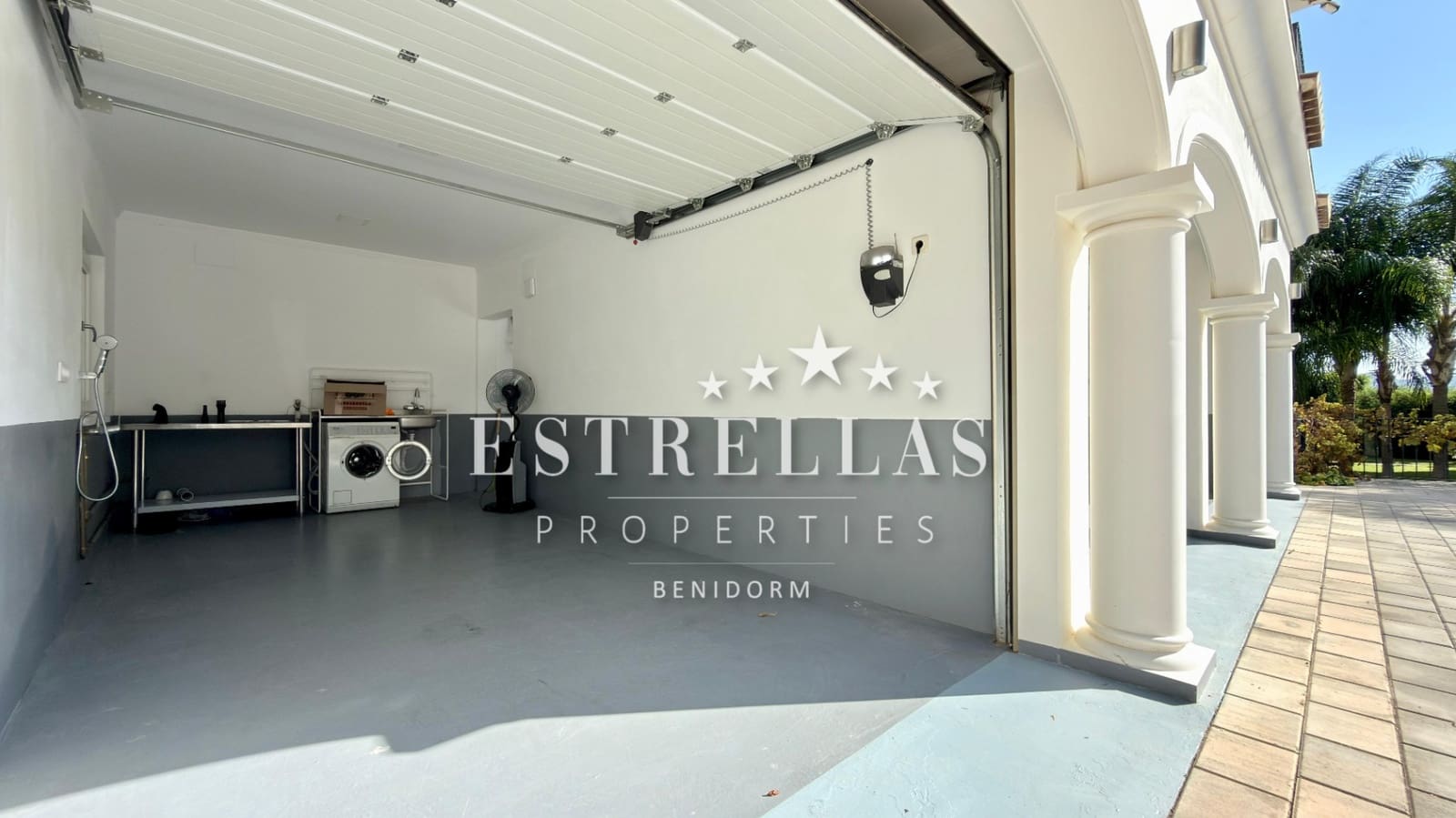 4 slaapkamer Villa te koop in Javea / Xabia met garage - € 3.700.000 (Ref: 9559841)