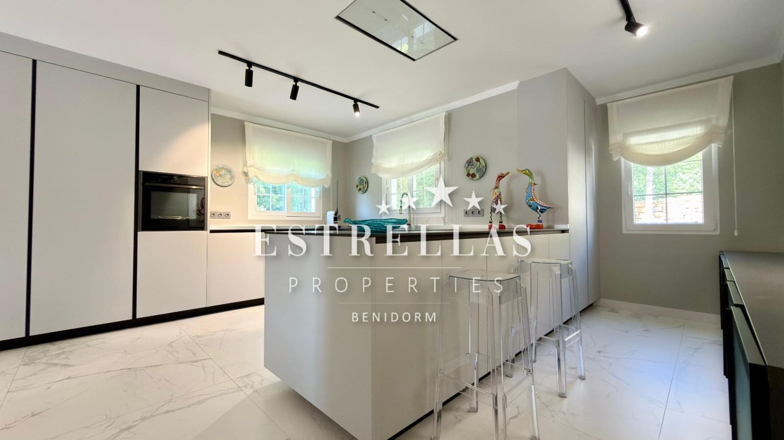 4 slaapkamer Villa te koop in Javea / Xabia met garage - € 3.700.000 (Ref: 9559841)