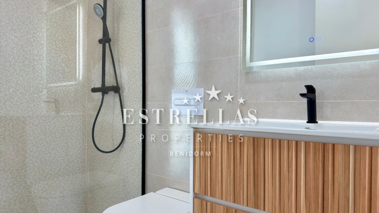 4 quarto Moradia para venda em Muchamiel / Mutxamel com piscina garagem - 850 000 € (Ref: 9563751)