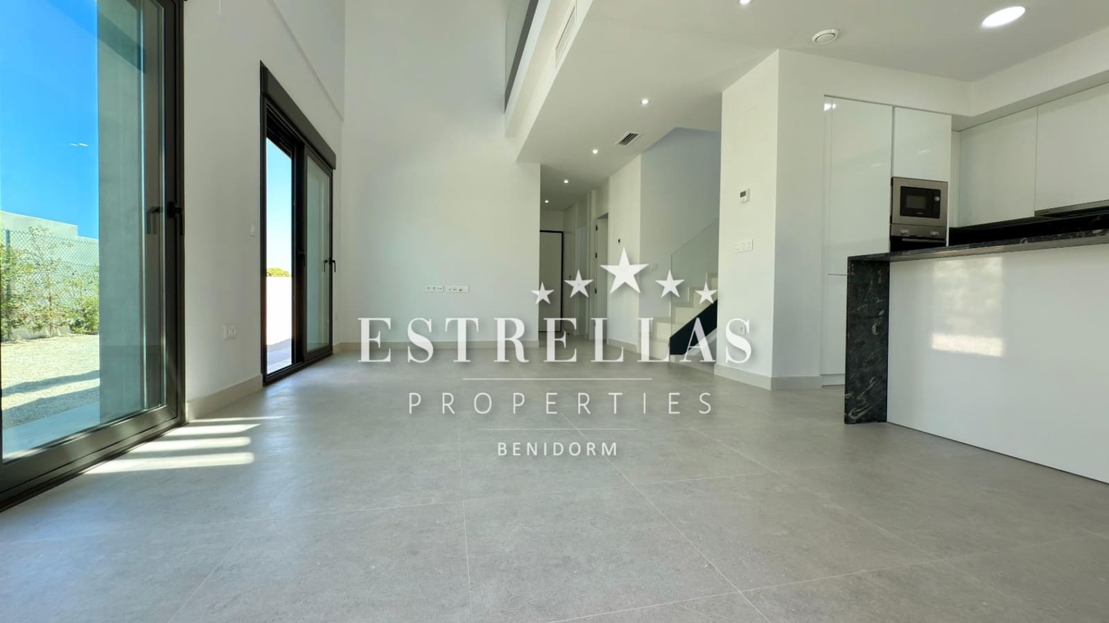 4 quarto Moradia para venda em Muchamiel / Mutxamel com piscina garagem - 850 000 € (Ref: 9563751)