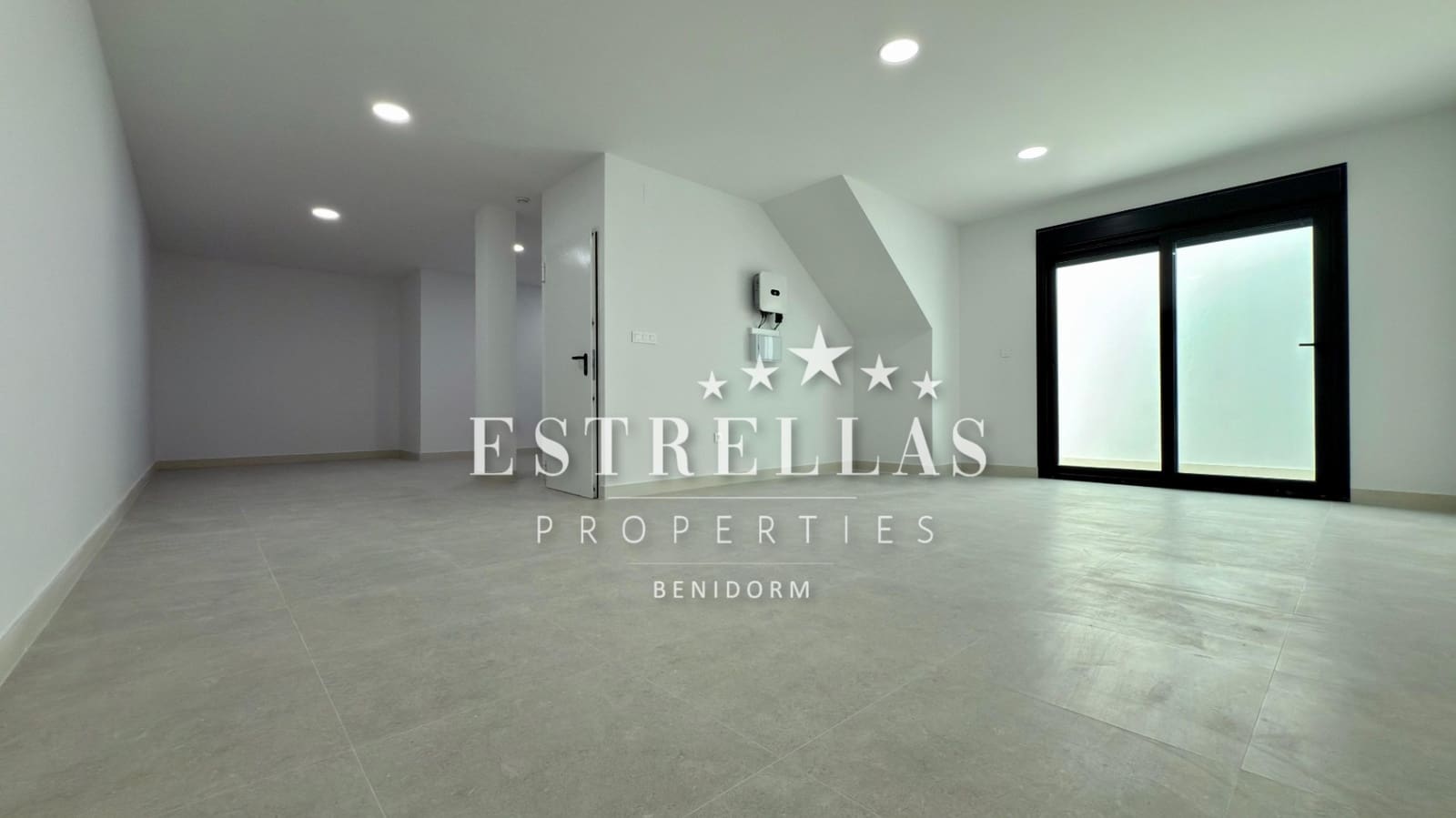 4 quarto Moradia para venda em Muchamiel / Mutxamel com piscina garagem - 850 000 € (Ref: 9563751)