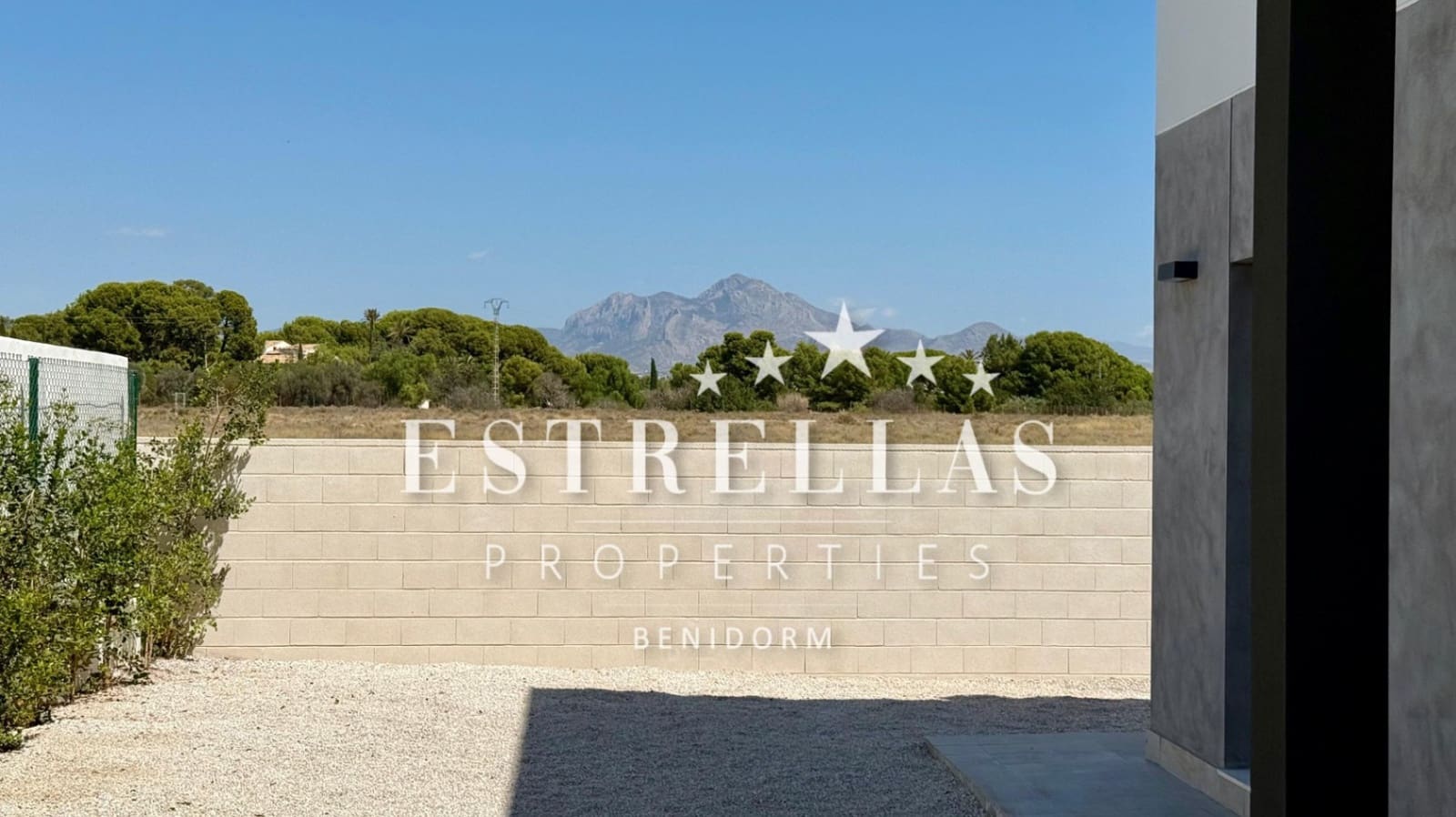 4 quarto Moradia para venda em Muchamiel / Mutxamel com piscina garagem - 850 000 € (Ref: 9563751)