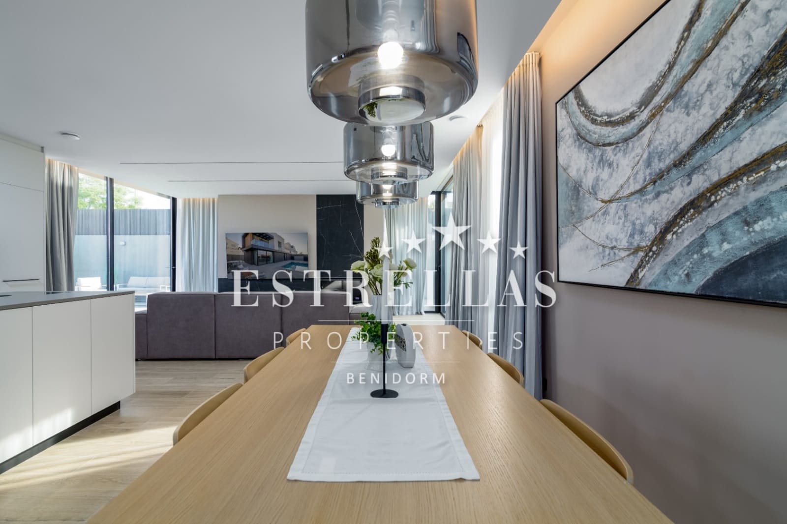 4 soverom Villa til salgs i Alfaz del Pi / L'Alfas del Pi med svømmebasseng garasje - € 1 950 000 (Ref: 9572146)