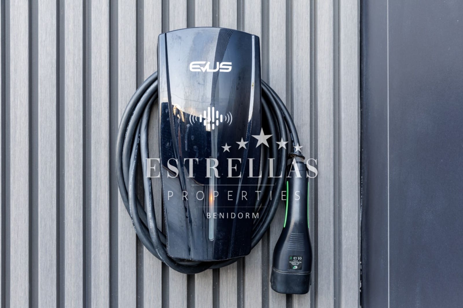 4 soverom Villa til salgs i Alfaz del Pi / L'Alfas del Pi med svømmebasseng garasje - € 1 950 000 (Ref: 9572146)