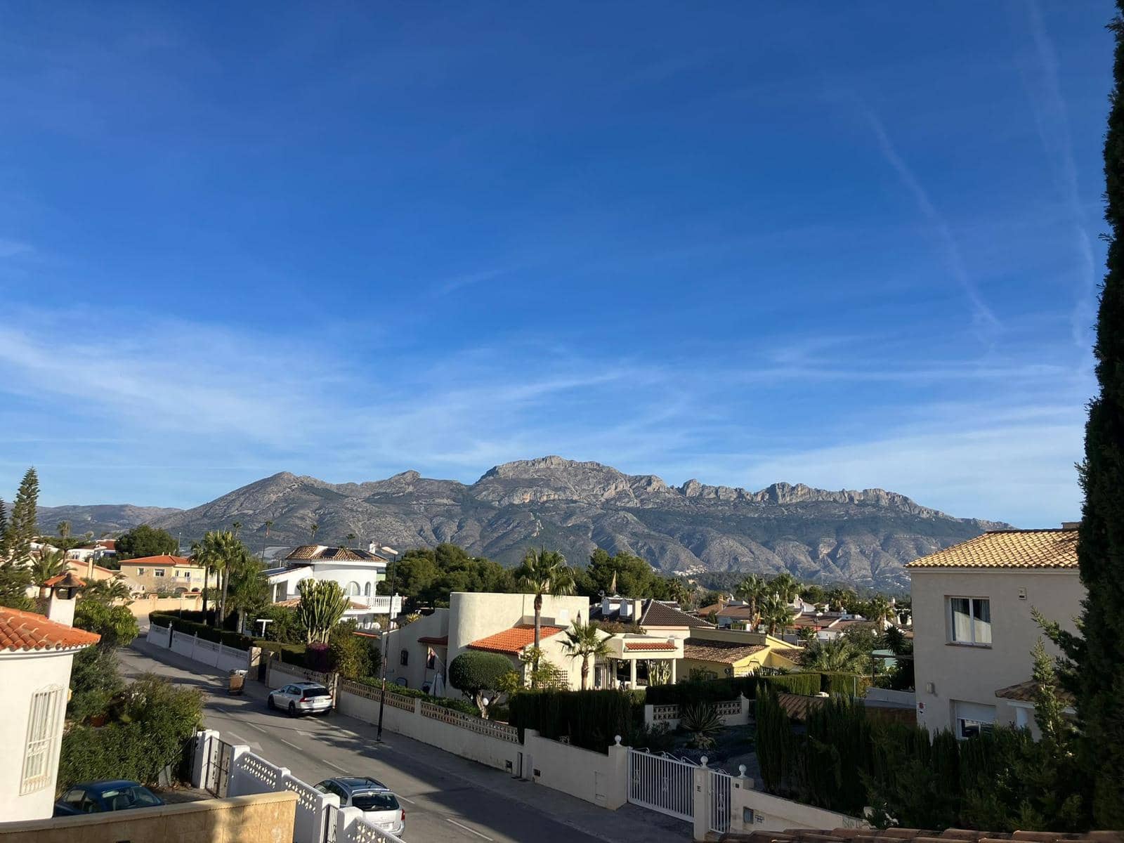 3 soveværelse Villa til salg i La Nucia med swimmingpool garage - € 599.000 (Ref: 9588321)