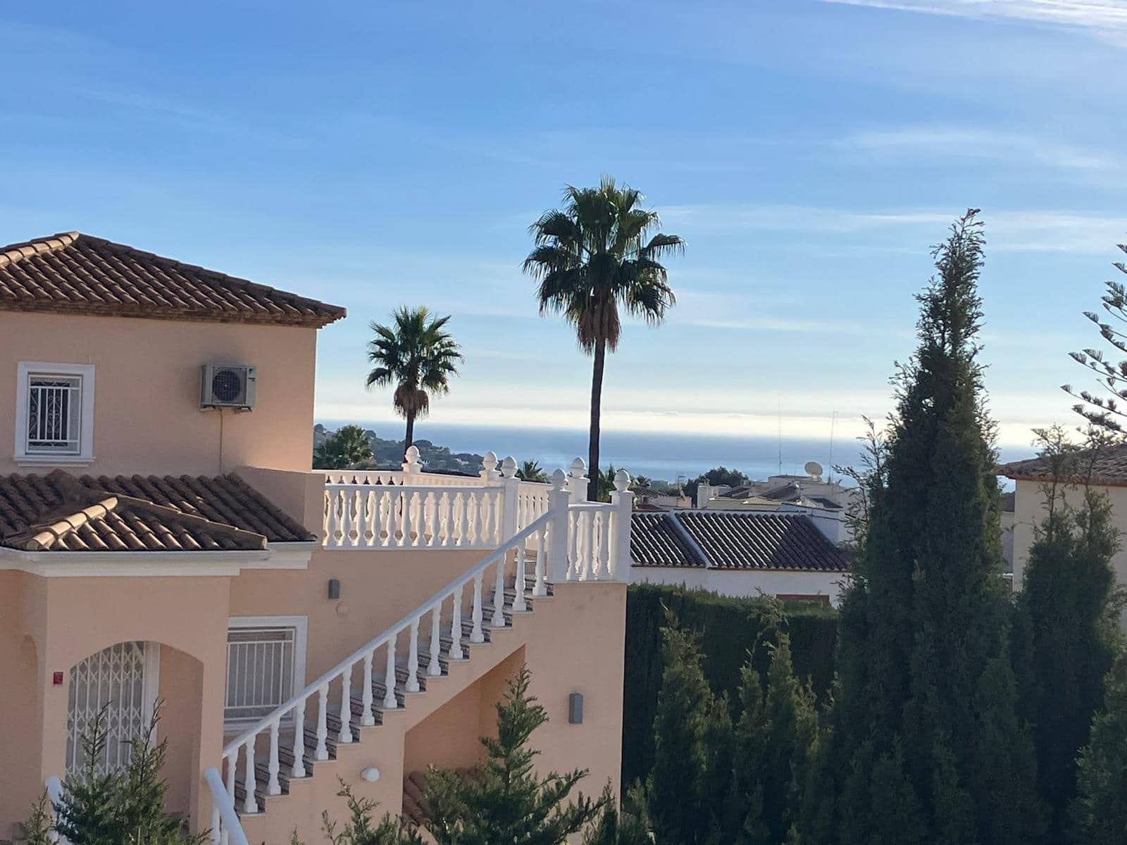 3 soveværelse Villa til salg i La Nucia med swimmingpool garage - € 599.000 (Ref: 9588321)