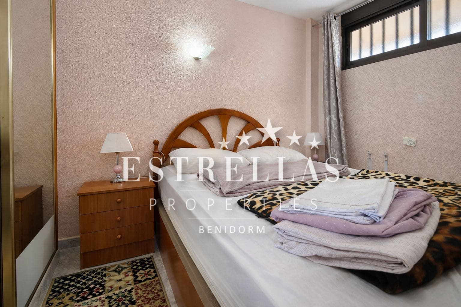 2 bedroom Apartment for sale in Benidorm with garage - € 189,000 (Ref: 9614210)