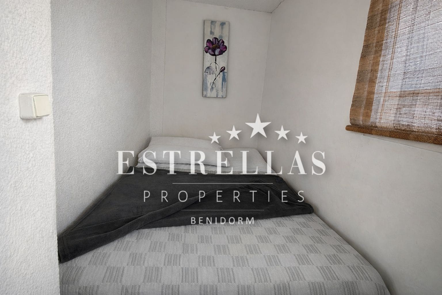 2 bedroom Apartment for sale in Benidorm with garage - € 189,000 (Ref: 9614210)