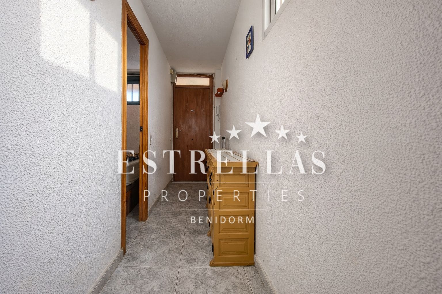 2 bedroom Apartment for sale in Benidorm with garage - € 189,000 (Ref: 9614210)