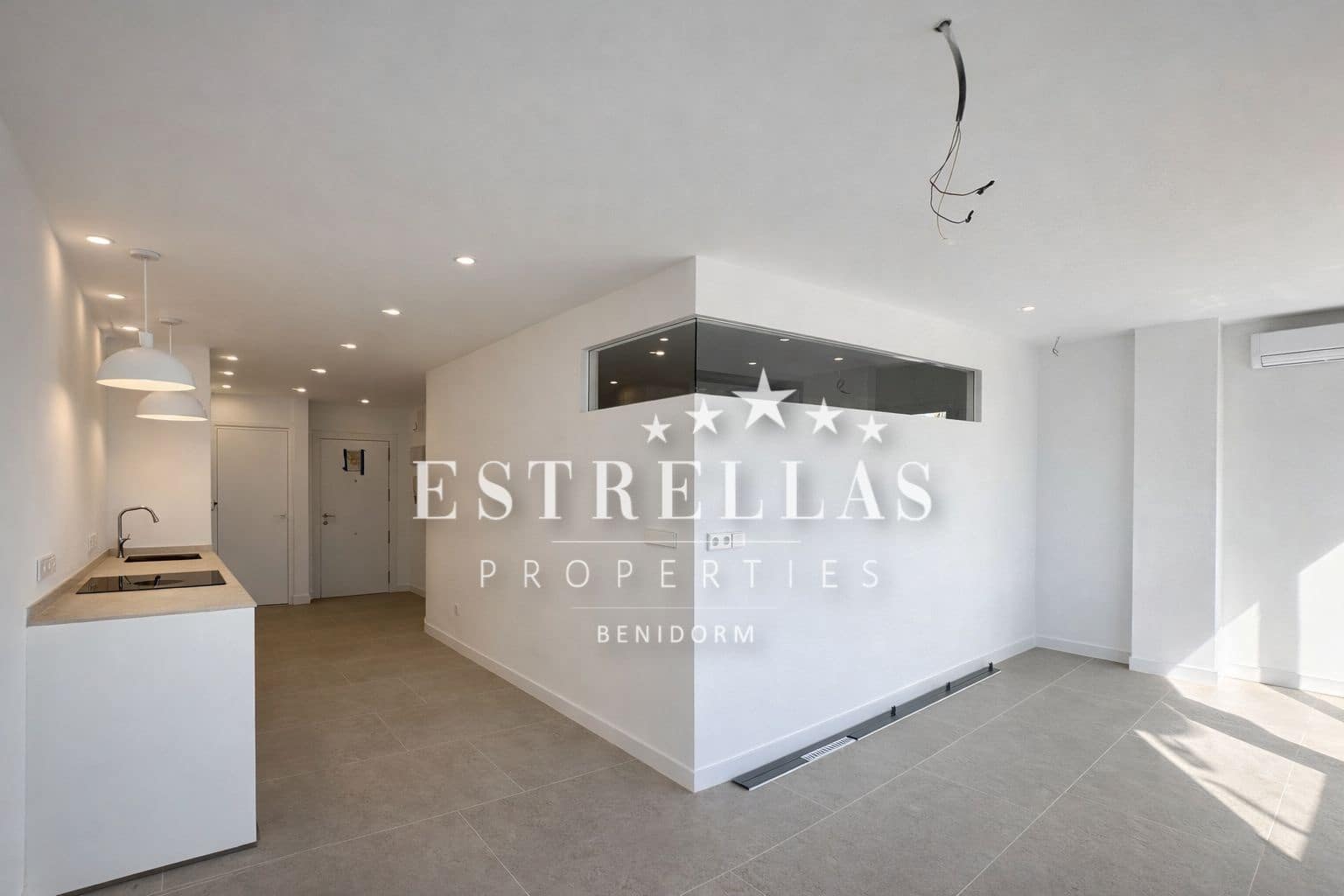 1 bedroom Apartment for sale in Albir with pool - € 250,000 (Ref: 9635111)