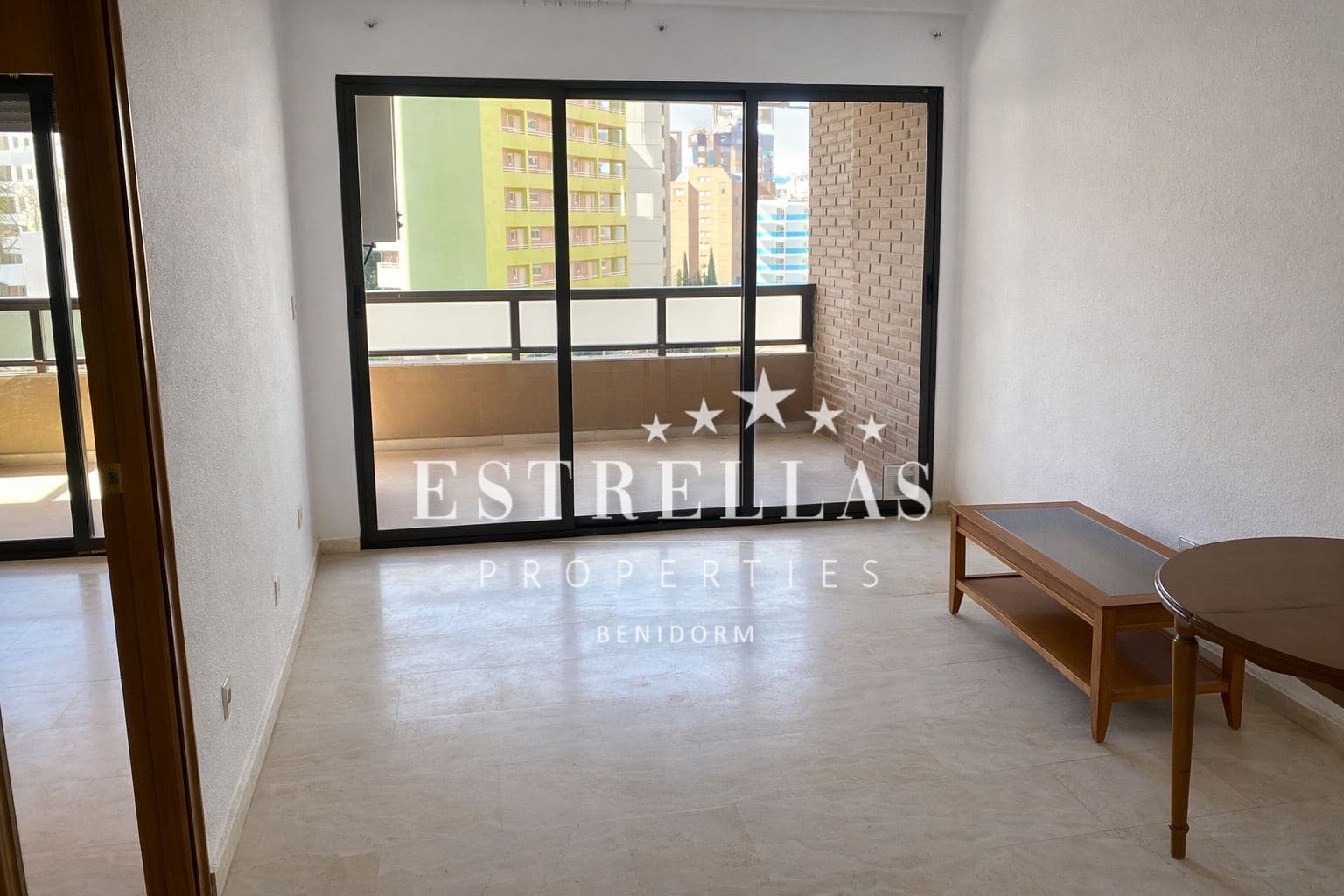 2 bedroom Apartment for sale in Benidorm with pool garage - € 200,000 (Ref: 9642450)