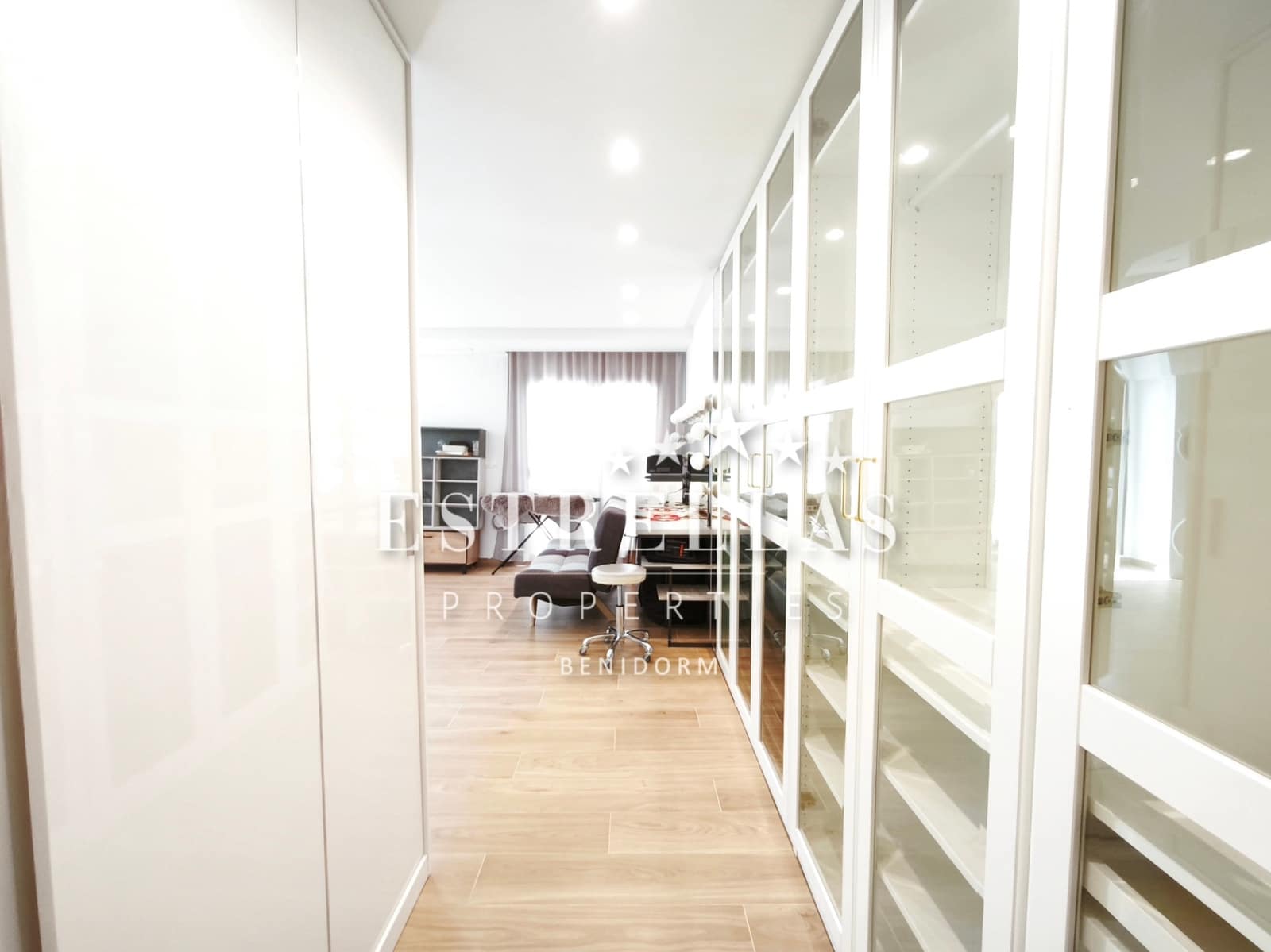 3 soverom Villa til salgs i El Campello med svømmebasseng garasje - € 688 000 (Ref: 9643334)