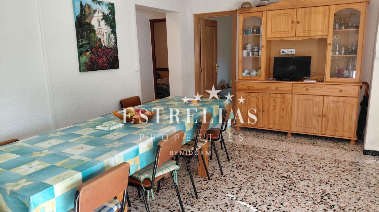 6 makuuhuone Maalaistalo myytävänä paikassa Relleu mukana uima-altaan 
autotalli - 450 000 € (Ref: 9645812)