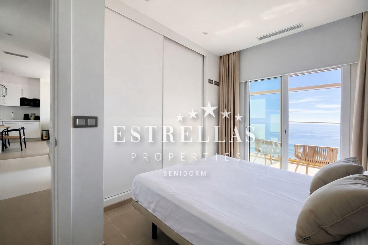 2 sypialnia Apartament na sprzedaż w Benidorm z basenem garażem - 449 000 € (Ref: 9656989)