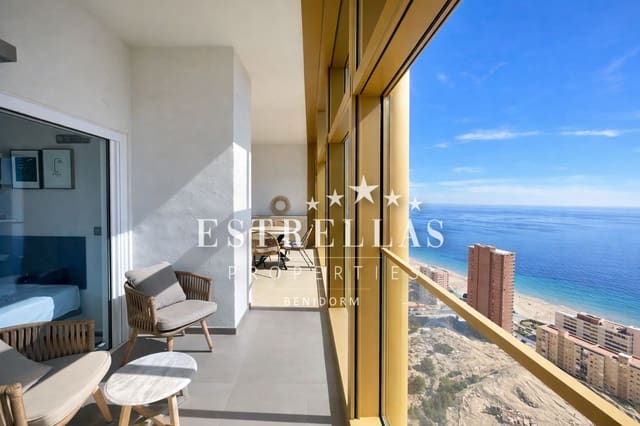 2 makuuhuone Huoneisto myytävänä paikassa Playa Poniente, Benidorm mukana uima-altaan 
autotalli - 449 000 € (Ref: 9656989)