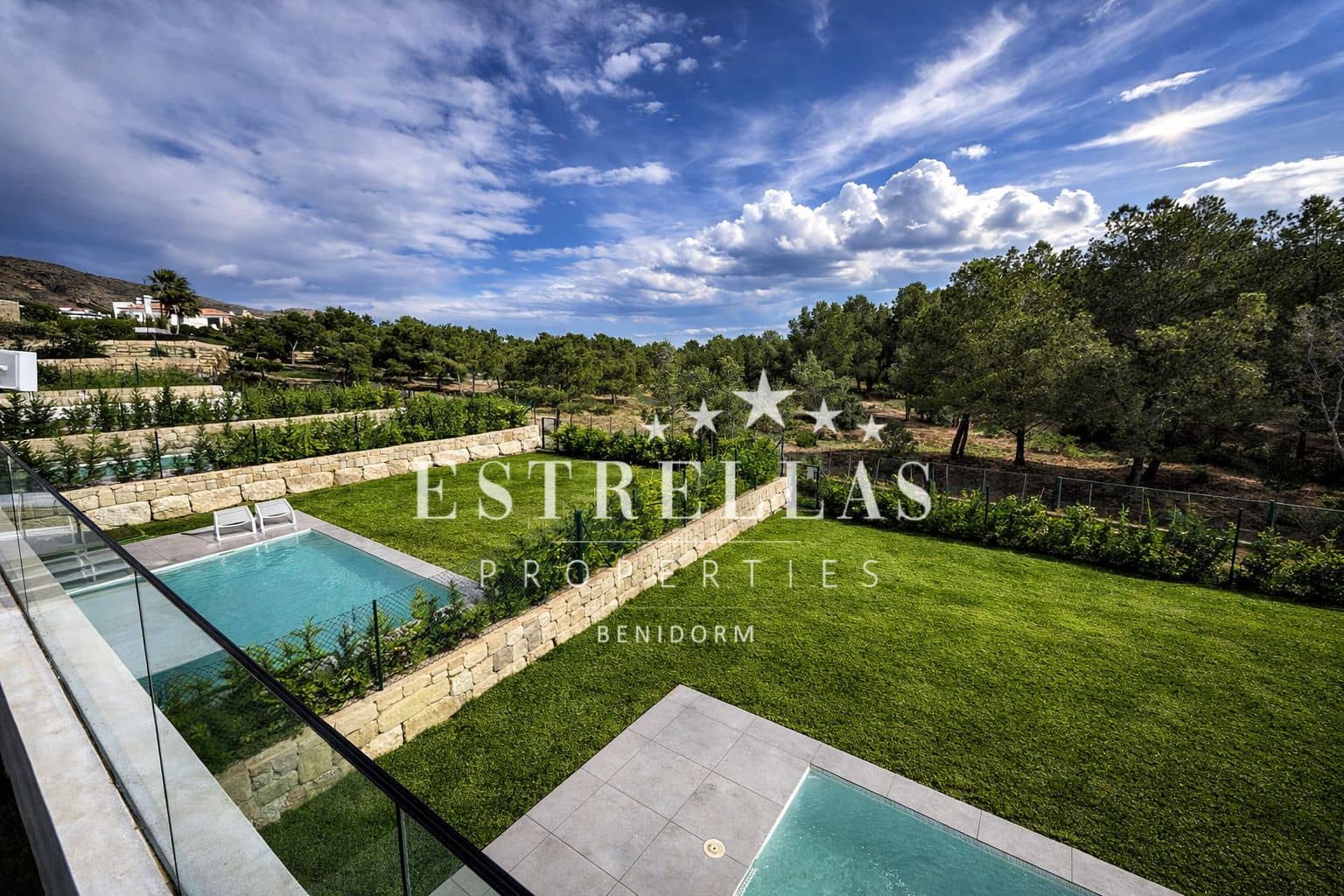 3 bedroom Villa for sale in Finestrat with pool garage - € 695,000 (Ref: 9665175)