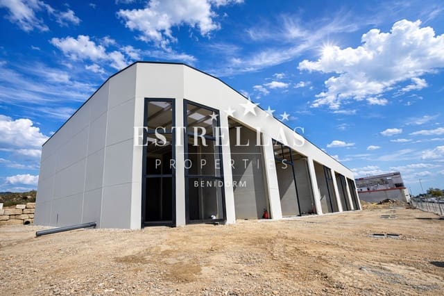 Commercieel te huur in El Secanet - Hacienda del Sol, La Villajoyosa / Vila Joiosa met garage - € 3.000 (Ref: 9665413)