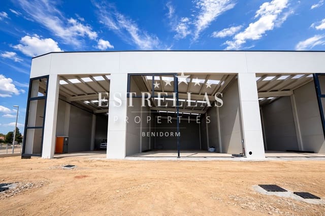 Commercieel te huur in El Secanet - Hacienda del Sol, La Villajoyosa / Vila Joiosa met garage - € 3.000 (Ref: 9665413)