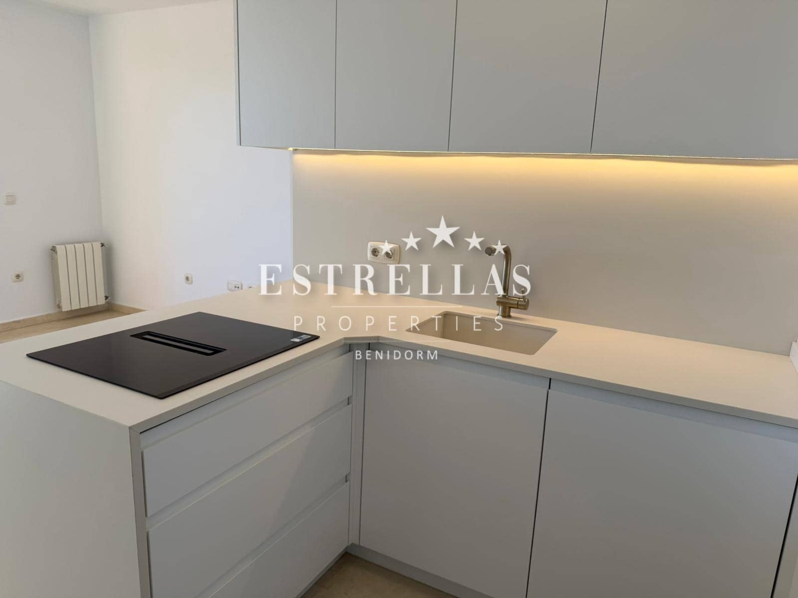 1 sovrum Lägenhet till salu i Finestrat med pool garage - 315 000 € (Ref: 9665534)