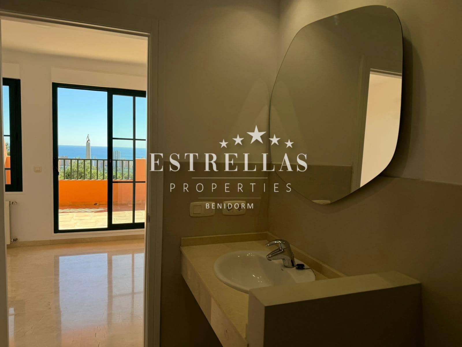 1 sovrum Lägenhet till salu i Finestrat med pool garage - 315 000 € (Ref: 9665534)