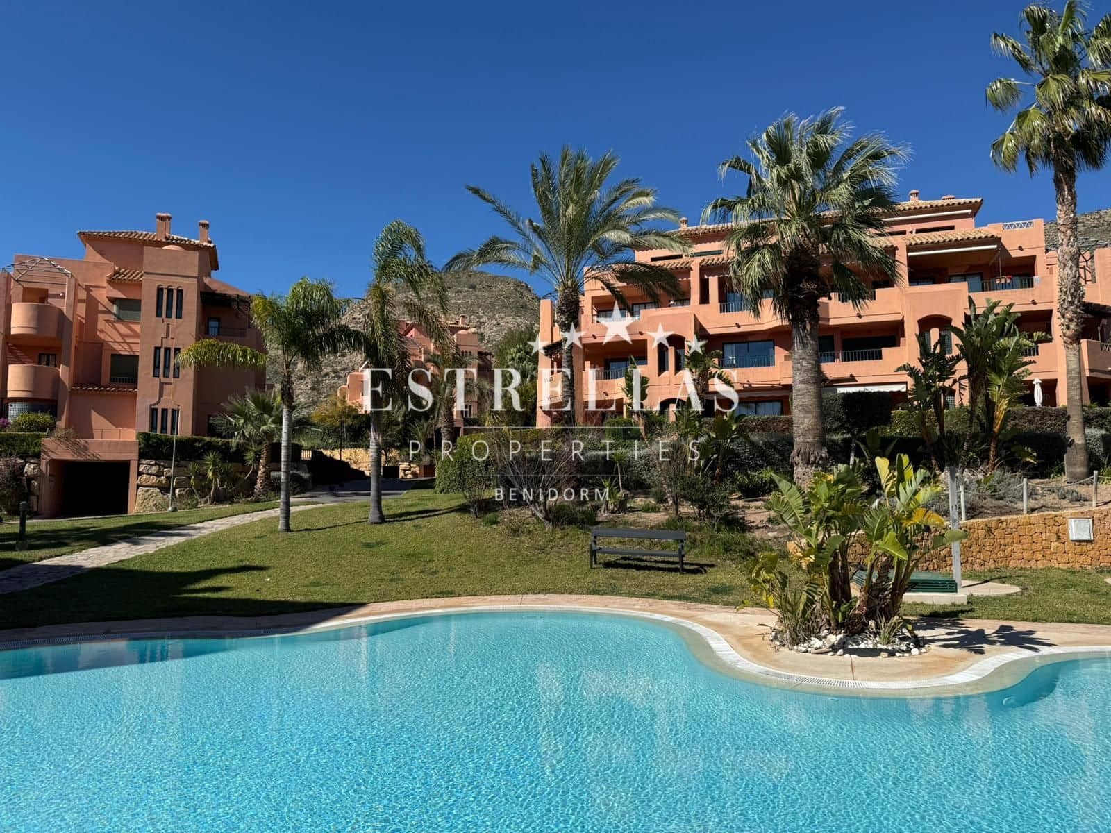 1 sovrum Lägenhet till salu i Finestrat med pool garage - 315 000 € (Ref: 9665534)