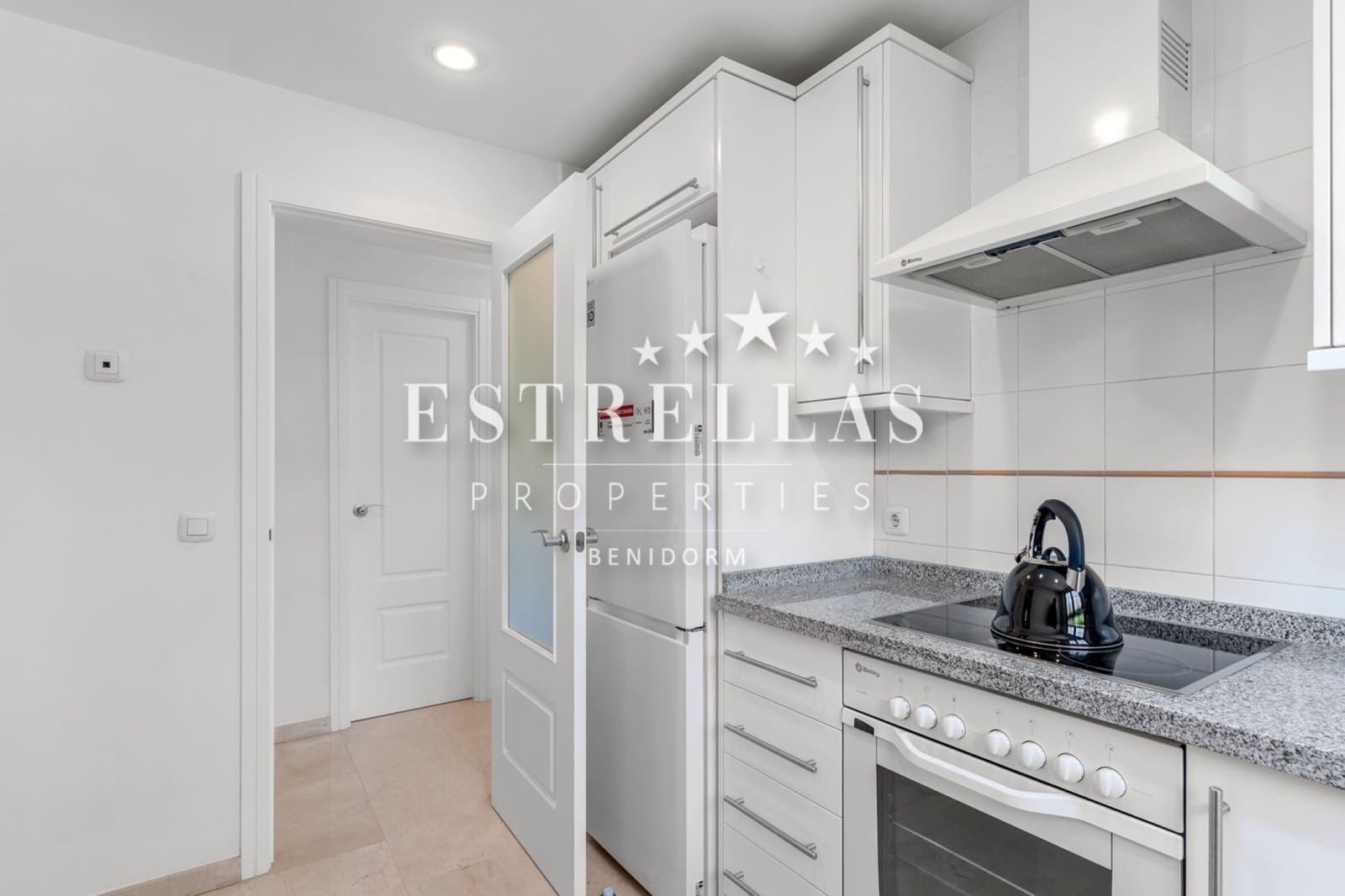 2 quarto Apartamento para venda em Finestrat com piscina garagem - 395 000 € (Ref: 9667215)