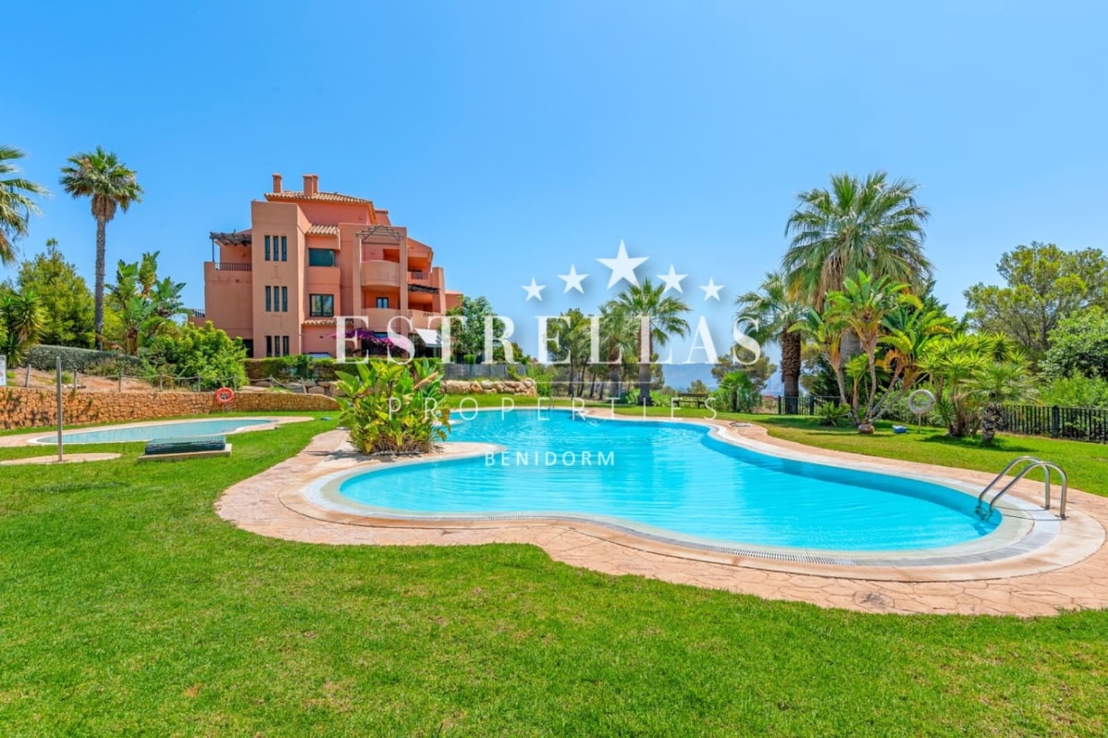 2 quarto Apartamento para venda em Finestrat com piscina garagem - 395 000 € (Ref: 9667215)