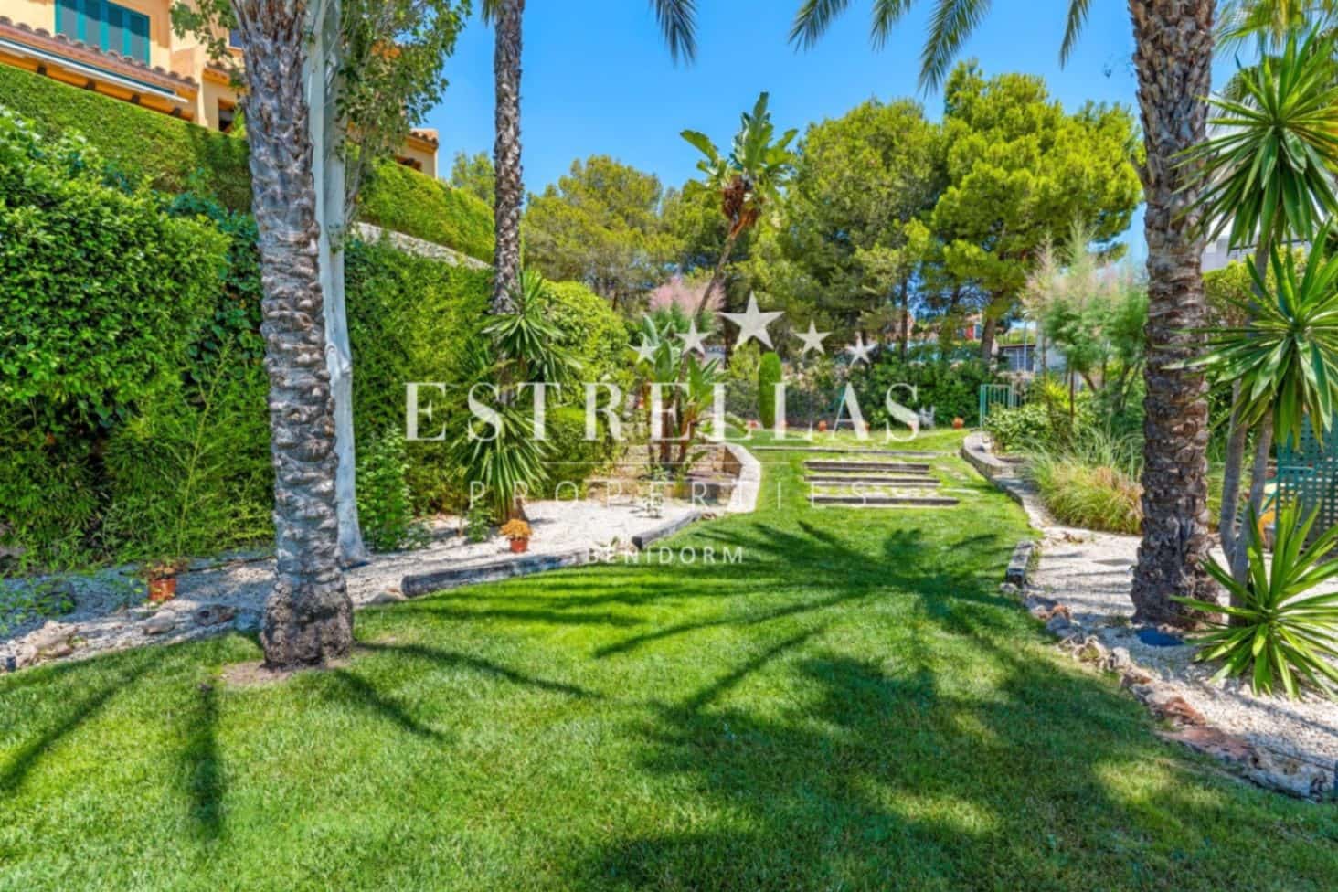 2 soveværelse Rækkehus til salg i Finestrat med swimmingpool garage - € 295.000 (Ref: 9676284)