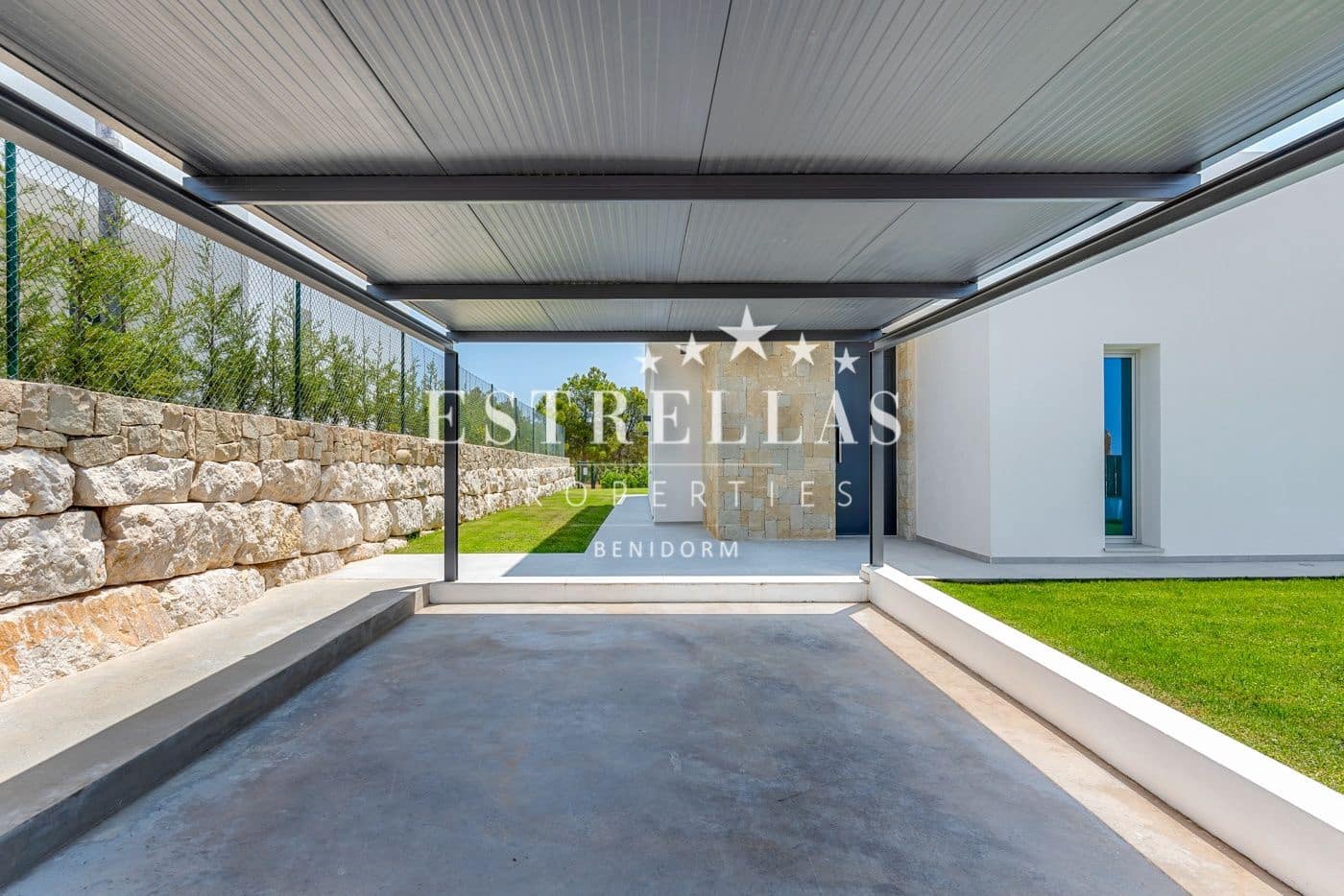 3 quarto Moradia para venda em Finestrat com piscina garagem - 885 000 € (Ref: 9678197)