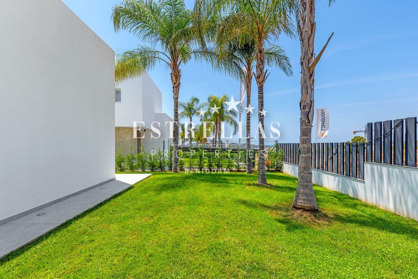 3 quarto Moradia para venda em Finestrat com piscina garagem - 885 000 € (Ref: 9678197)