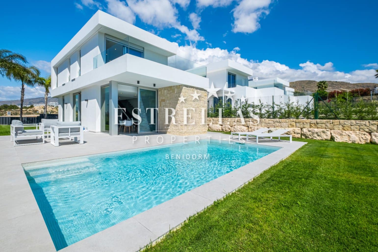 3 chambre Villa/Maison à vendre à Finestrat avec piscine garage - 735 000 € (Ref: 9678198)