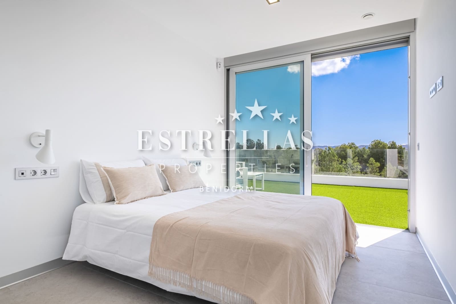 3 chambre Villa/Maison à vendre à Finestrat avec piscine garage - 735 000 € (Ref: 9678198)