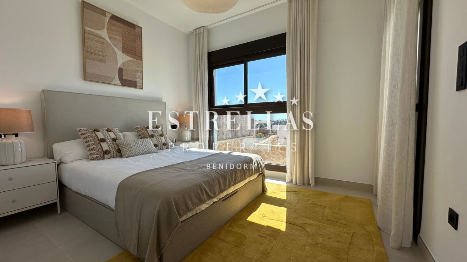 4 sypialnia Willa na sprzedaż w Finestrat z basenem garażem - 799 950 € (Ref: 9714088)