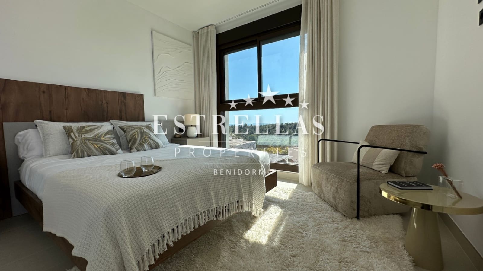 4 sypialnia Willa na sprzedaż w Finestrat z basenem garażem - 799 950 € (Ref: 9714088)