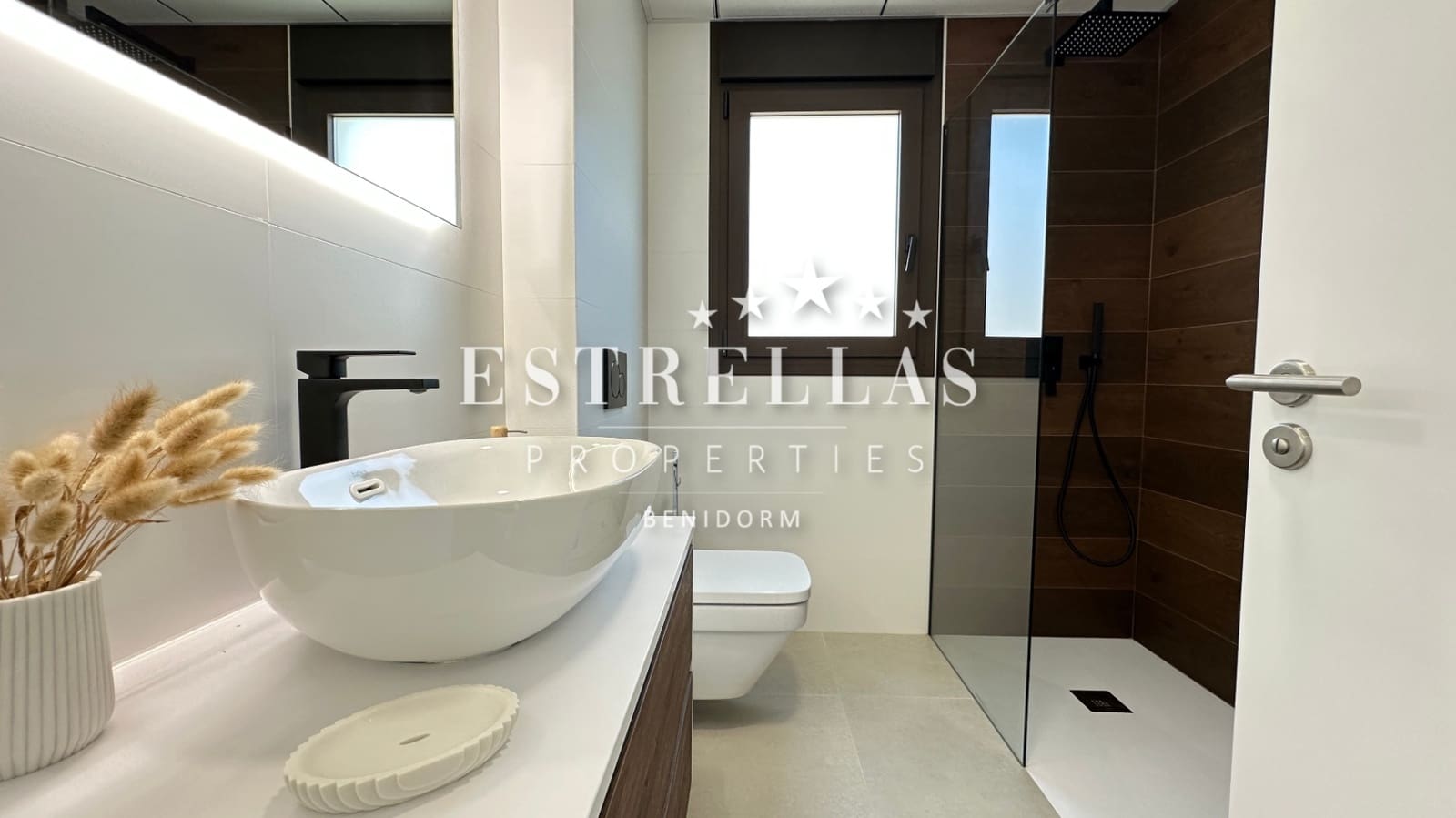 4 sypialnia Willa na sprzedaż w Finestrat z basenem garażem - 799 950 € (Ref: 9714088)