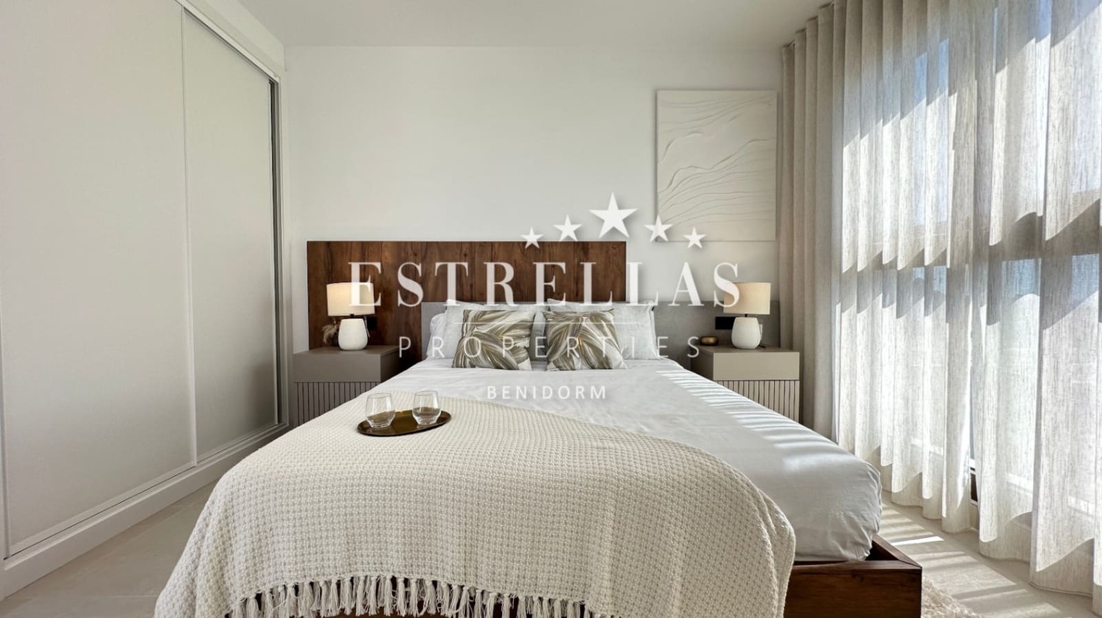 4 sypialnia Willa na sprzedaż w Finestrat z basenem garażem - 799 950 € (Ref: 9714088)