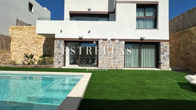 Chalet de 4 habitaciones en Balcón de Finestrat - Terra Marina, Finestrat en venta con piscina garaje - 799.950 € (Ref: 9714088)