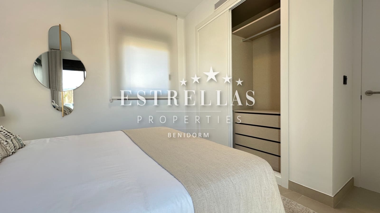 4 sypialnia Willa na sprzedaż w Finestrat z basenem garażem - 799 950 € (Ref: 9714088)