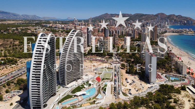 3 bedroom Apartment for sale in Benidorm with pool garage - € 700,000 (Ref: 9716673)