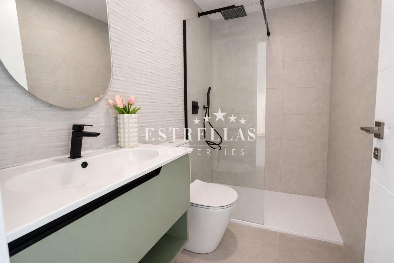 2 soveværelse Lejlighed til salg i La Villajoyosa / Vila Joiosa med swimmingpool garage - € 349.000 (Ref: 9760096)